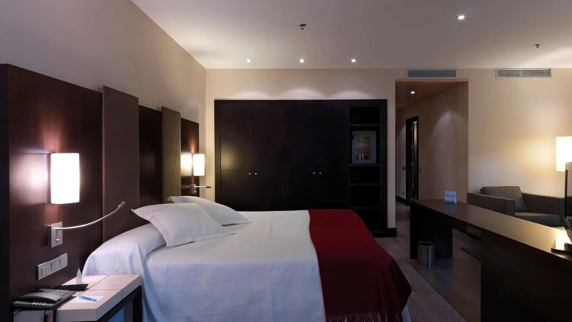 Nh Campo De Gibraltar Hotel Los Barrios 4*,  Espanha